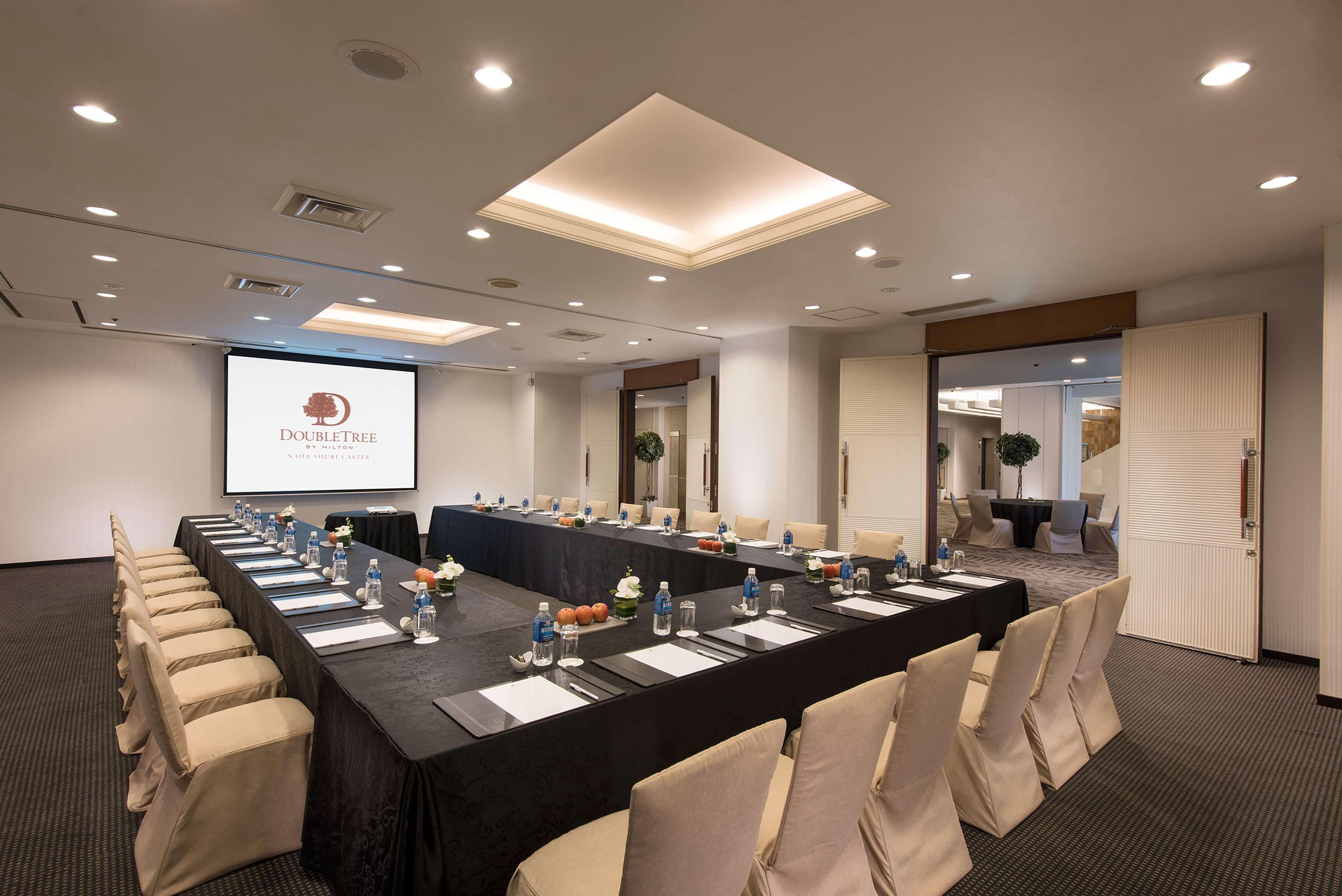 Doubletree By Hilton Naha Shuri Castle Eksteriør billede
