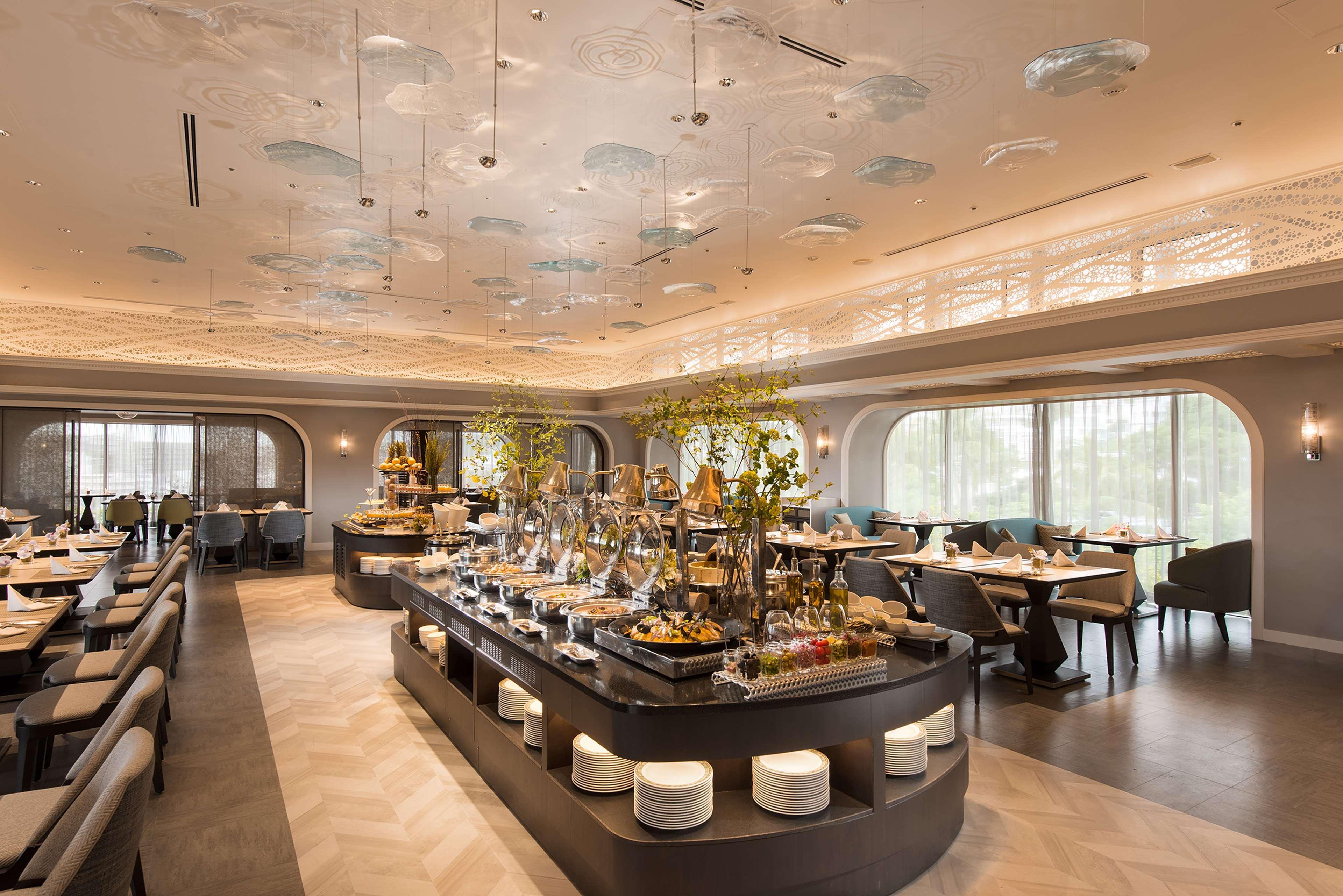 Doubletree By Hilton Naha Shuri Castle Eksteriør billede
