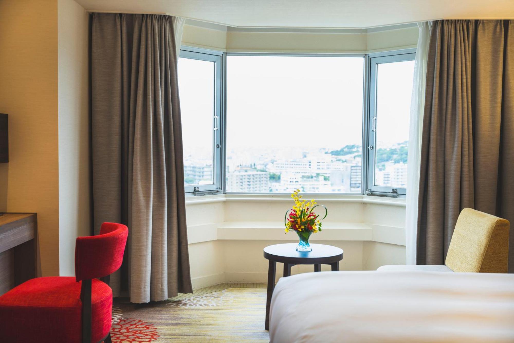Doubletree By Hilton Naha Shuri Castle Eksteriør billede