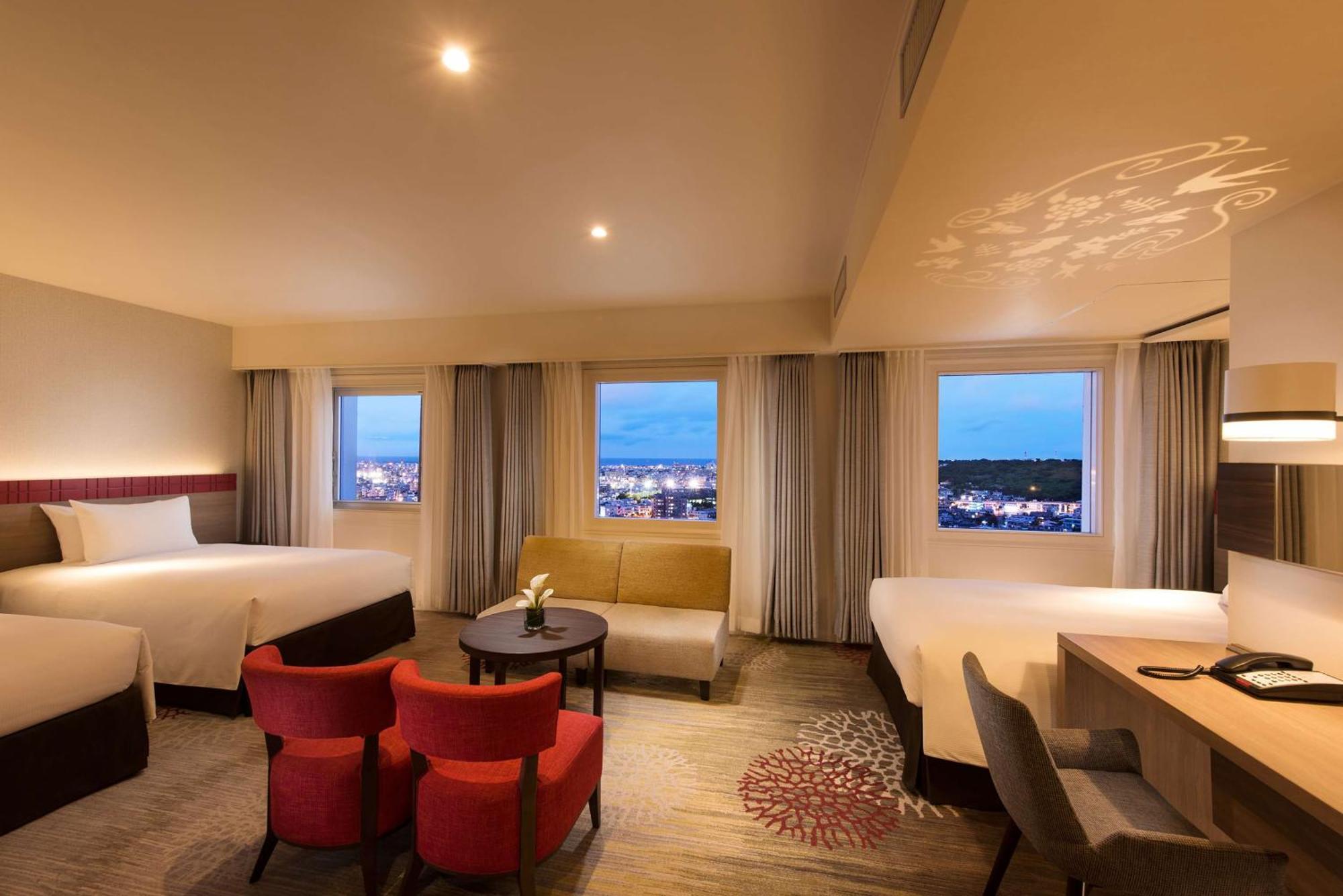 Doubletree By Hilton Naha Shuri Castle Eksteriør billede