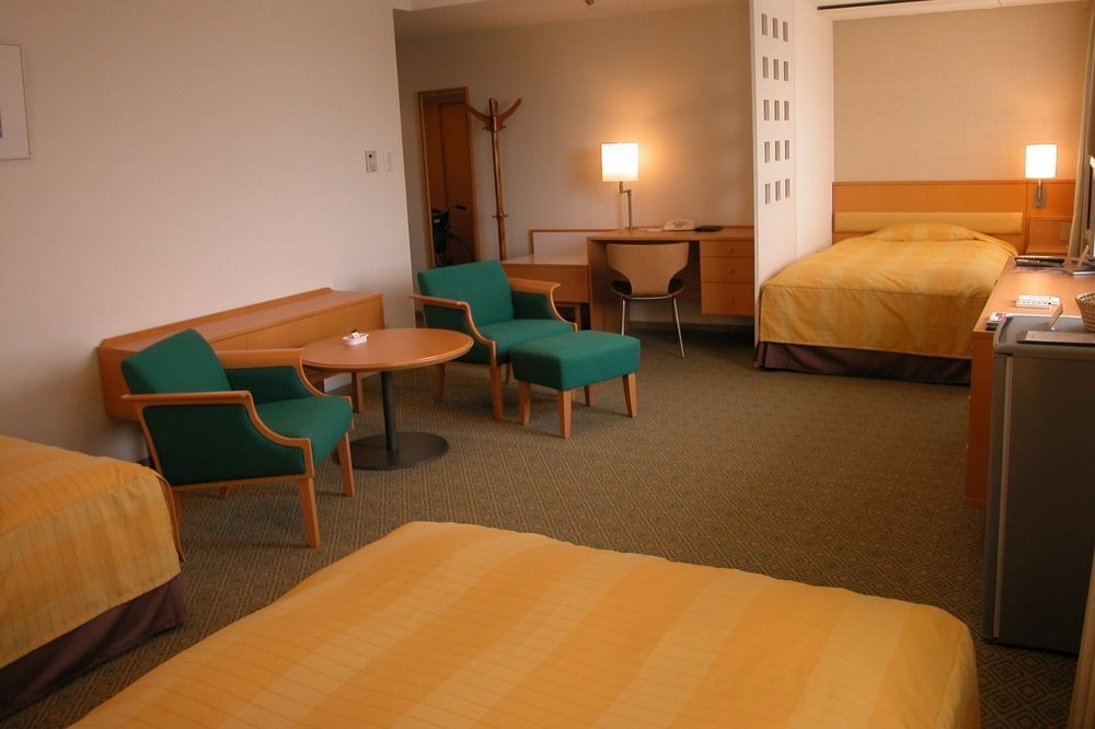 Doubletree By Hilton Naha Shuri Castle Eksteriør billede
